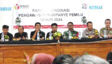 Panwas Cibatu melaksanakan publikasi dan dokumentasi bimbingan teknis pengawasan kampanye pemilu tahun 2024,Sabtu 02/12/2023 (foto : Istimewa) 