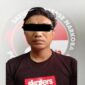 Pelaku berinisial PA (33) yang tercatat sebagai warga Desa Dangdeur, Kecamatan Subang, Kabupaten Subang.saat diamankan jajaran Pollres Subang,Jum'at 08/12/2023 ( foto : Humas Polres Subang)