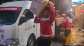 Bencana banjir melanda Kota Bandung, Jawa Barat pada Kamis (11/1/2024). Dikarenakan meluapnya Sungai Cikapundung akibat curah hujan yang tinggi. (Dok. BPBD Provinsi Jawa Barat)