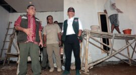 BNPB meninjau proses pembangunan Rumah Tahan Gempabumi (Rhodas) di Desa Pamoyanan, Kecamatan Bogor Selatan, Kota Bogor. (Dok. BNPB)